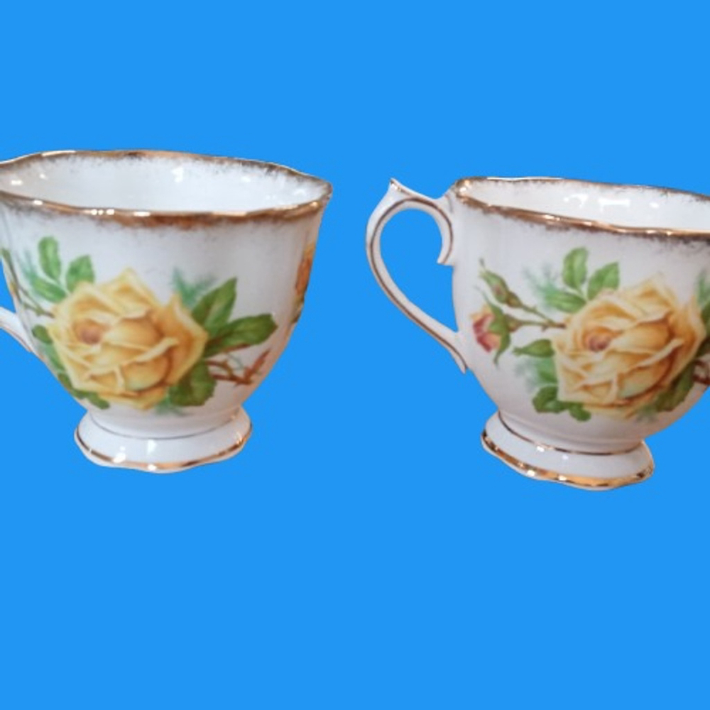 Royal Albert Yellow Tea Rose Tea Set Bone China England 7 Pcs Lot - Picture 6 of 12